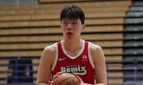 开云体育下载部门-杨瀚森贡献13+7+2+3 撕裂之城混音惜败南湾湖人